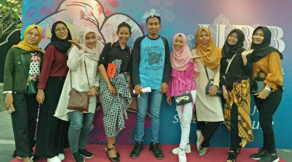 Mahasiswa Prodi Fashion Design AKS-AKK Yogyakarta Ikut Serta Memeriahkan JIBB 2018